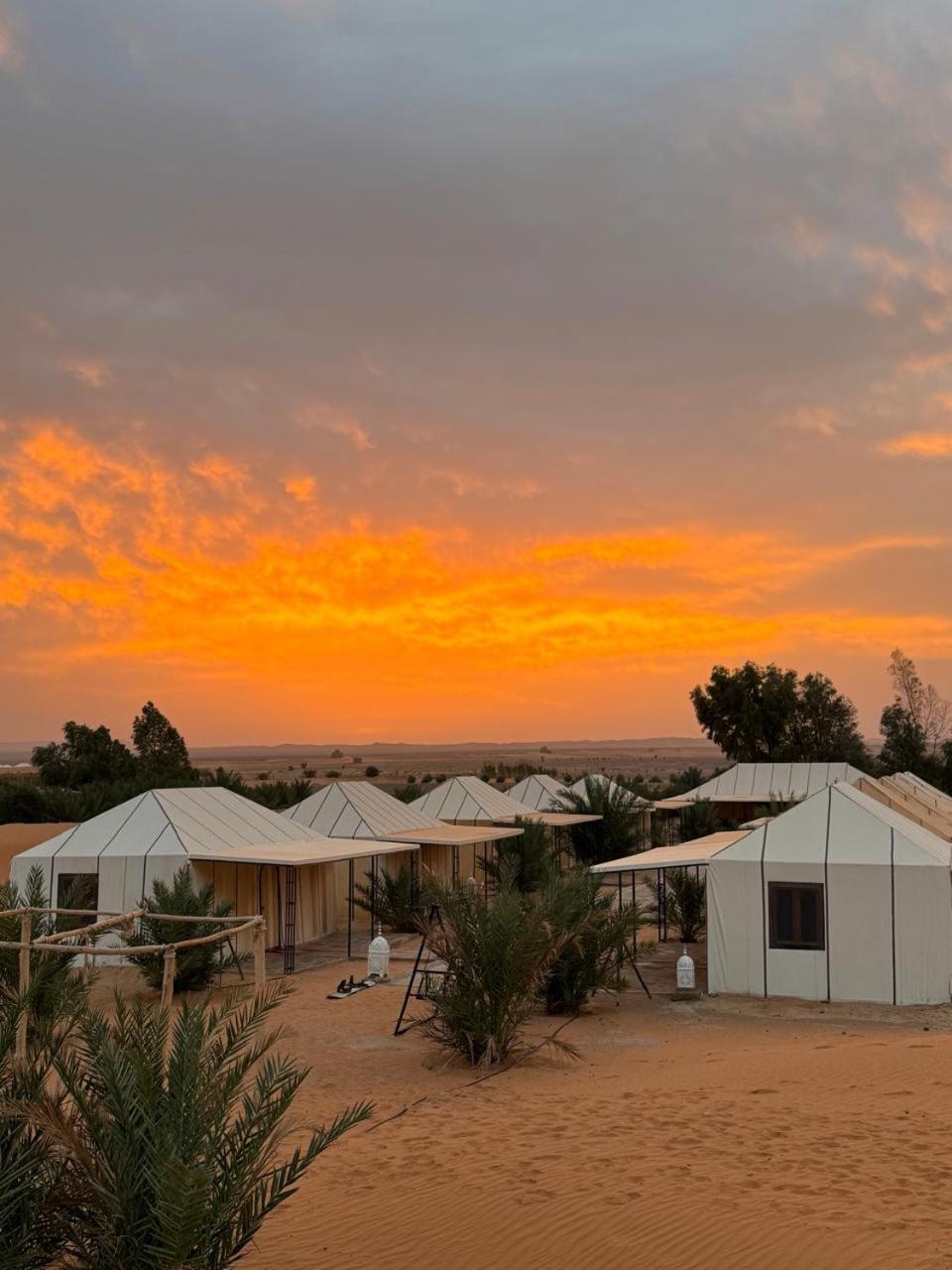 Desert Villa Boutique Hotel Merzouga Bagian luar foto